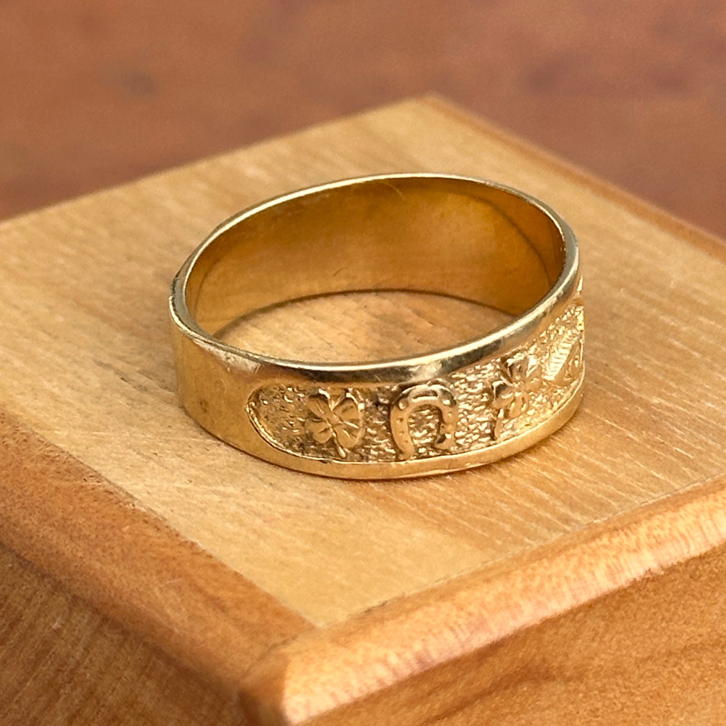 Estate 14KT Yellow Gold Lucky Cigar Band Ring Horseshoe Owl Farmer Elephant Clover Evil Eye Seven - LSJ