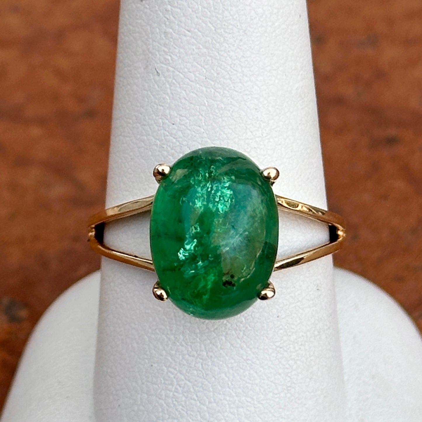 Estate 14KT Yellow Gold 7.37 CT Oval Cabochon Emerald Ring Size 9 - LSJ