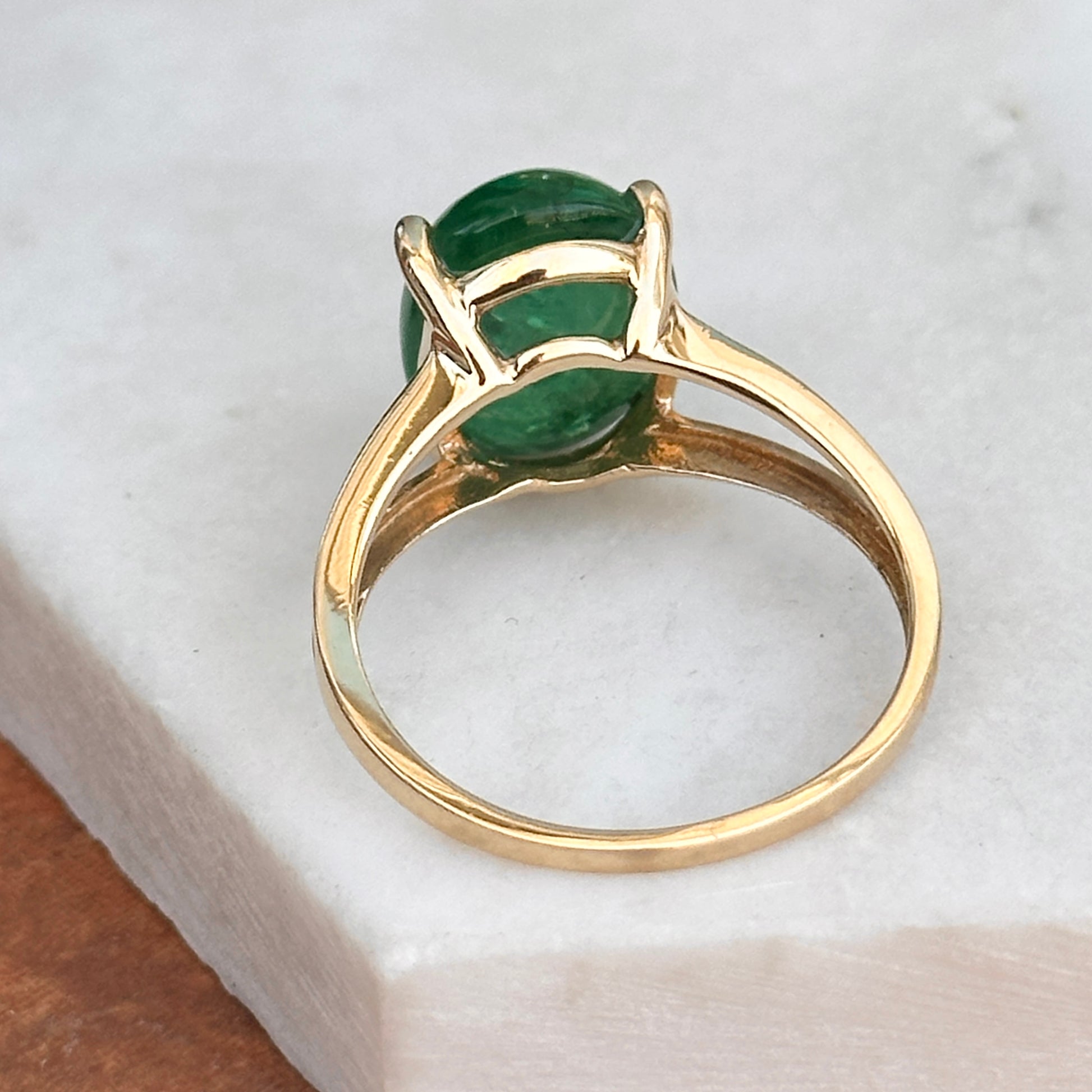 Estate 14KT Yellow Gold 7.37 CT Oval Cabochon Emerald Ring Size 9 - LSJ
