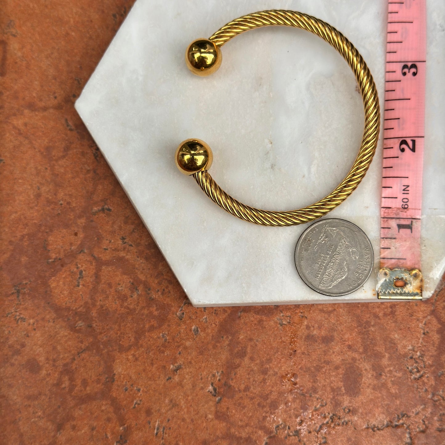 Estate Yellow Gold Tone Twisted Wire Ball End Caps Bracelet