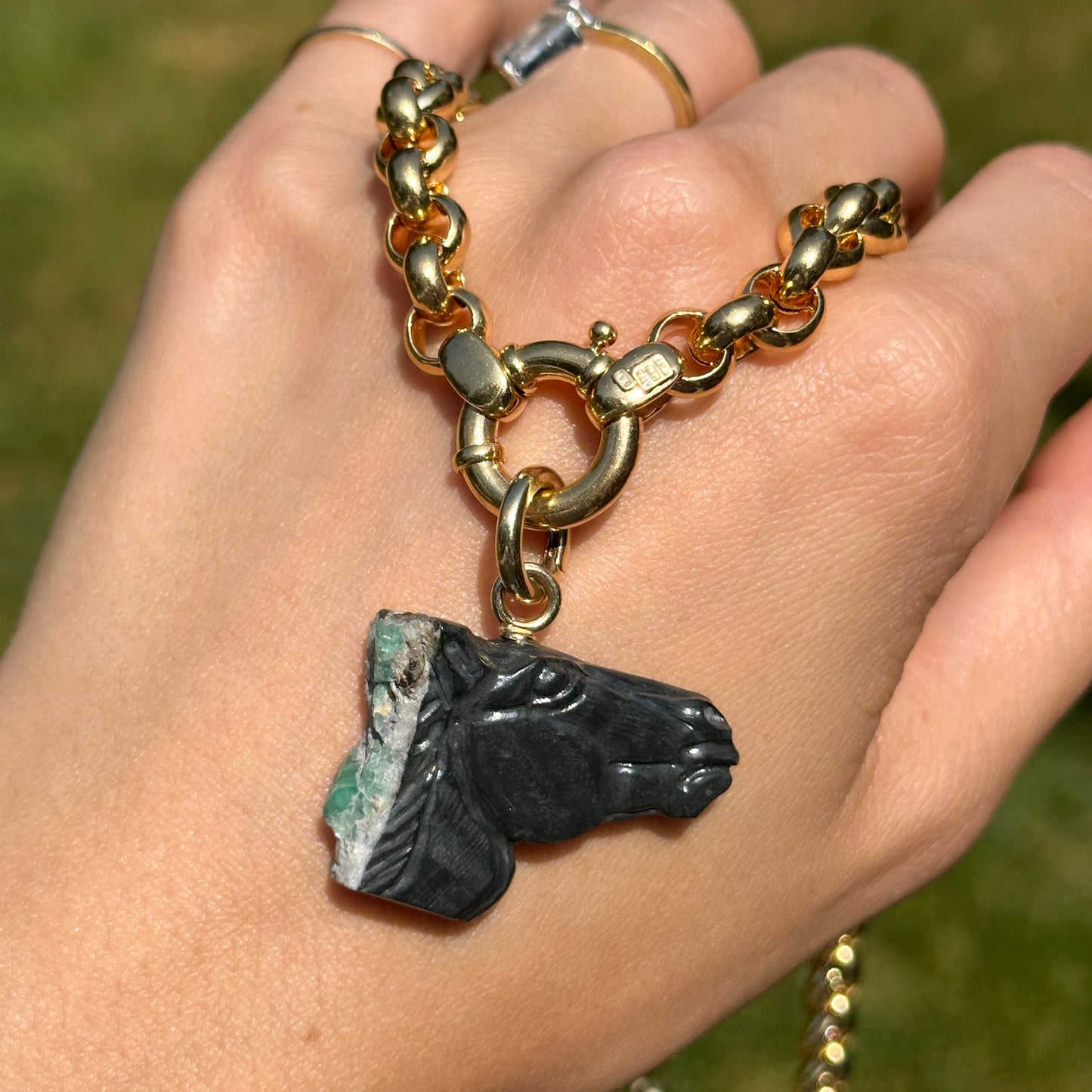14KT Yellow Gold Carved Emerald Horse Head Pendant