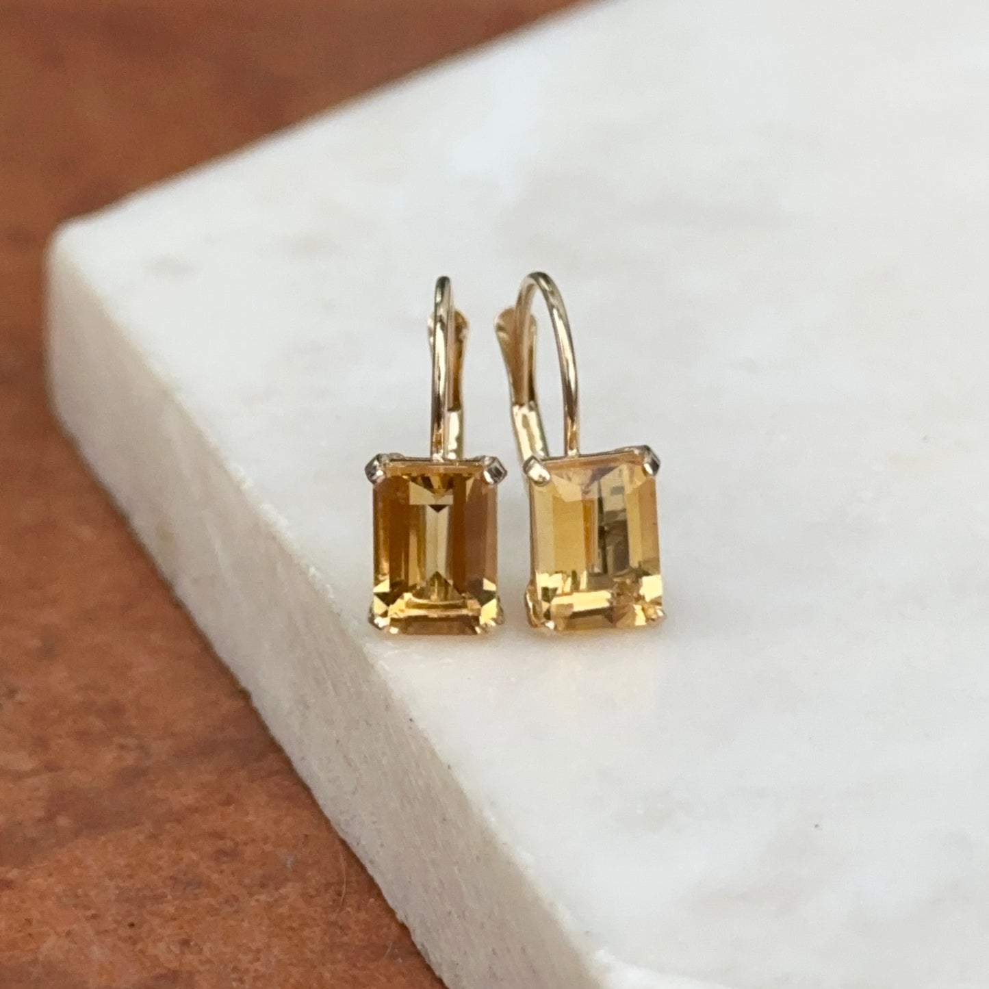 14KT Yellow Gold Genuine Citrine Lever Back Earrings