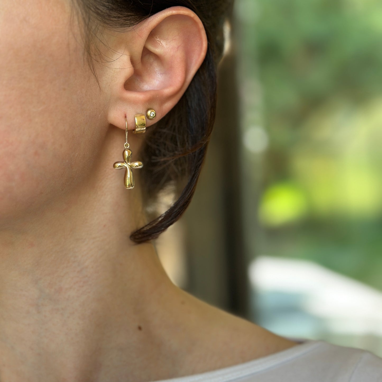 14KT Yellow Gold Hollow Cross Dangle Earrings