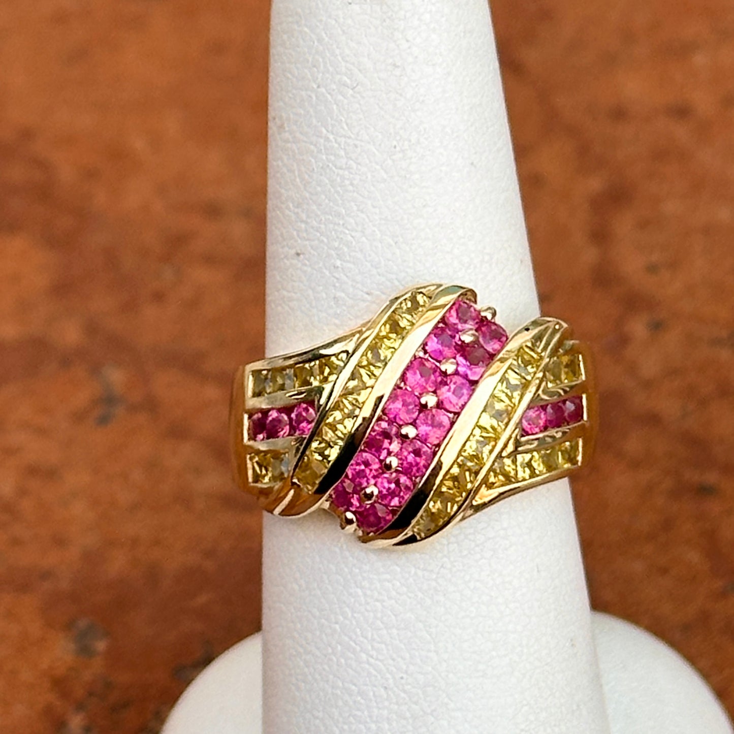 Estate 10KT Yellow Gold Round Ruby + Princess Yellow Sapphire Domed Ring