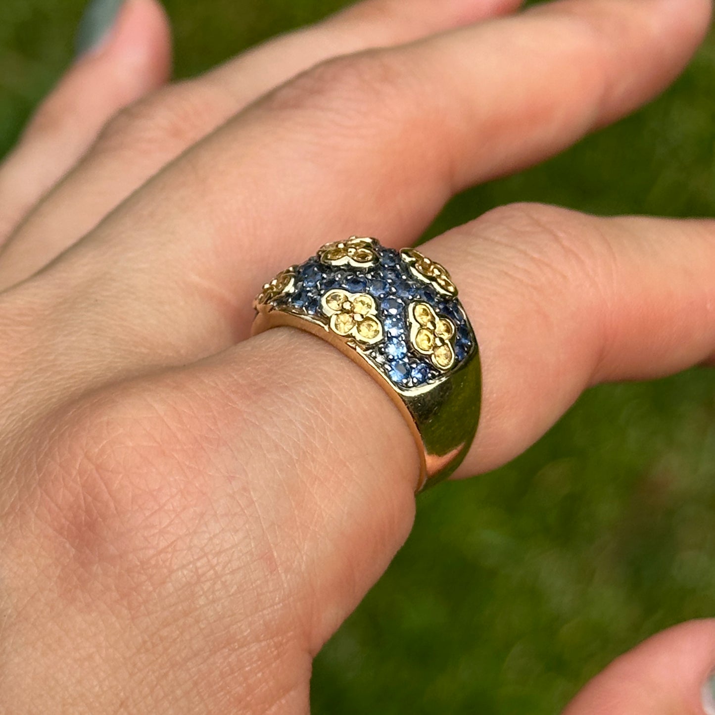 Estate 14KT Yellow Gold Blue Sapphire + Yellow Diamond Dome Ring