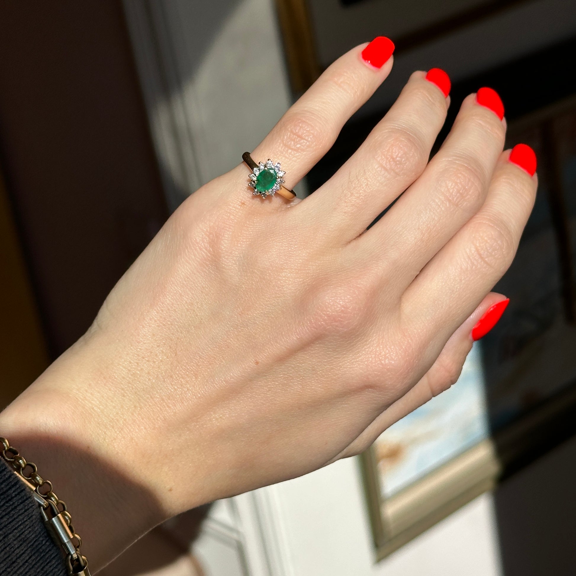 Estate 14KT Yellow Gold Oval .75-1.00CT Emerald + Diamond Halo Ring 4.5 - LSJ