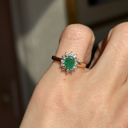 Estate 14KT Yellow Gold Oval .75-1.00CT Emerald + Diamond Halo Ring 4.5 - LSJ