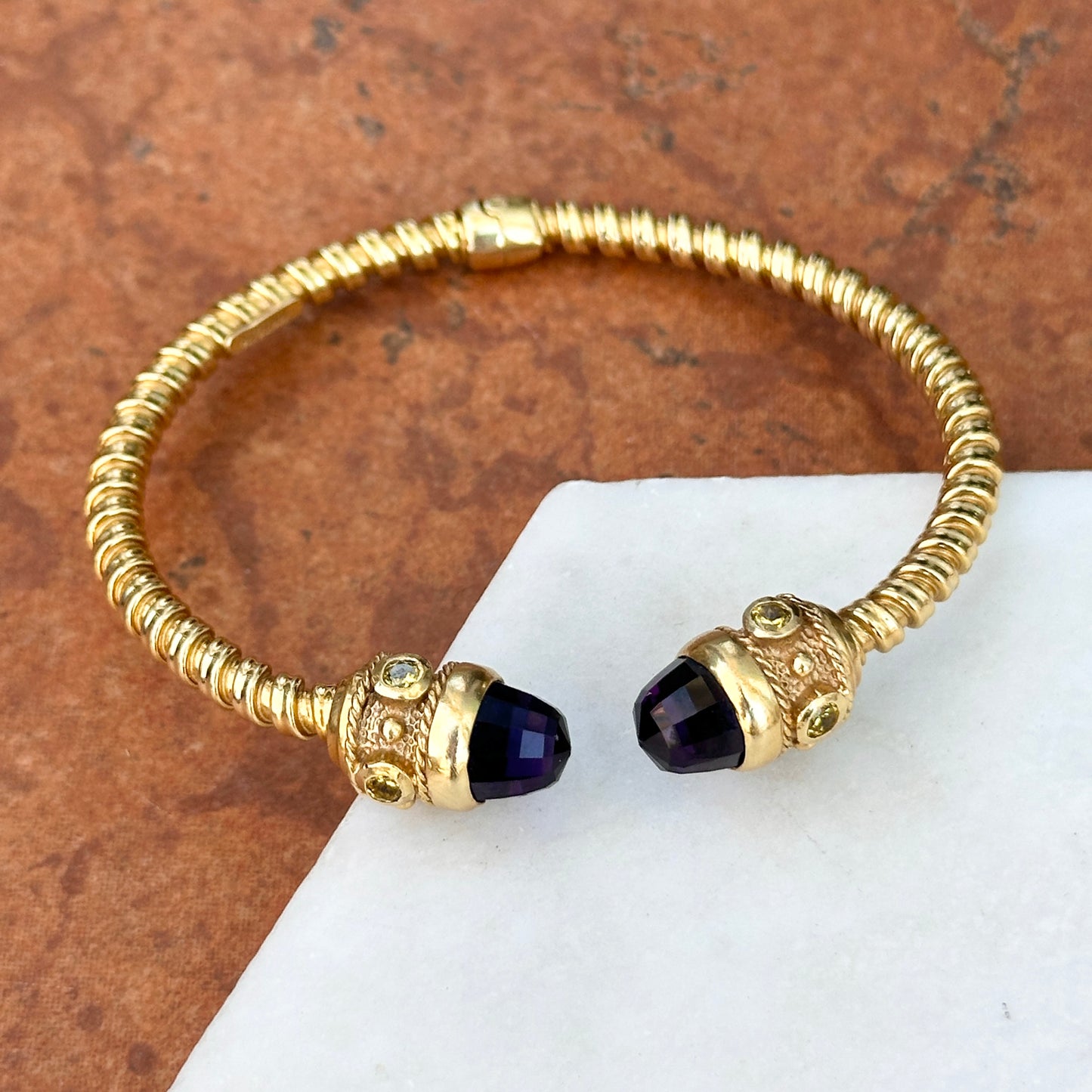 Estate 14KT Yellow Gold Checkerboard Amethyst Briolette + Peridot Bangle Bracelet - LSJ