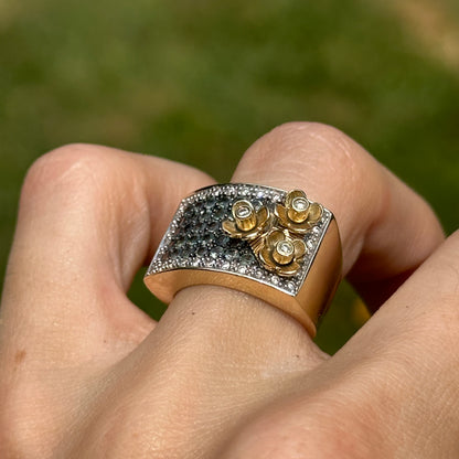 Estate 14KT Yellow Gold Alexandrite + Diamond Flower Ring