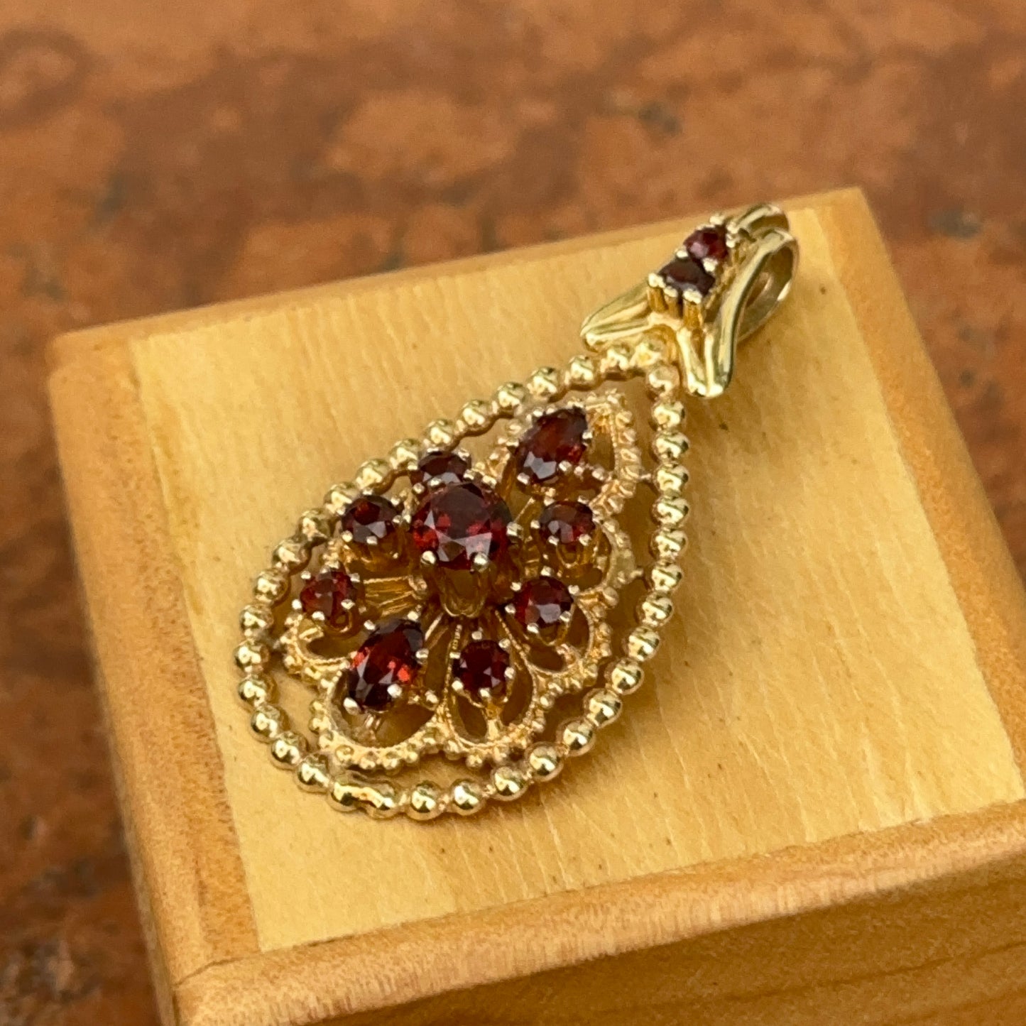 Estate 14KT Yellow Gold Byzantine Garnet Teardrop Pendant