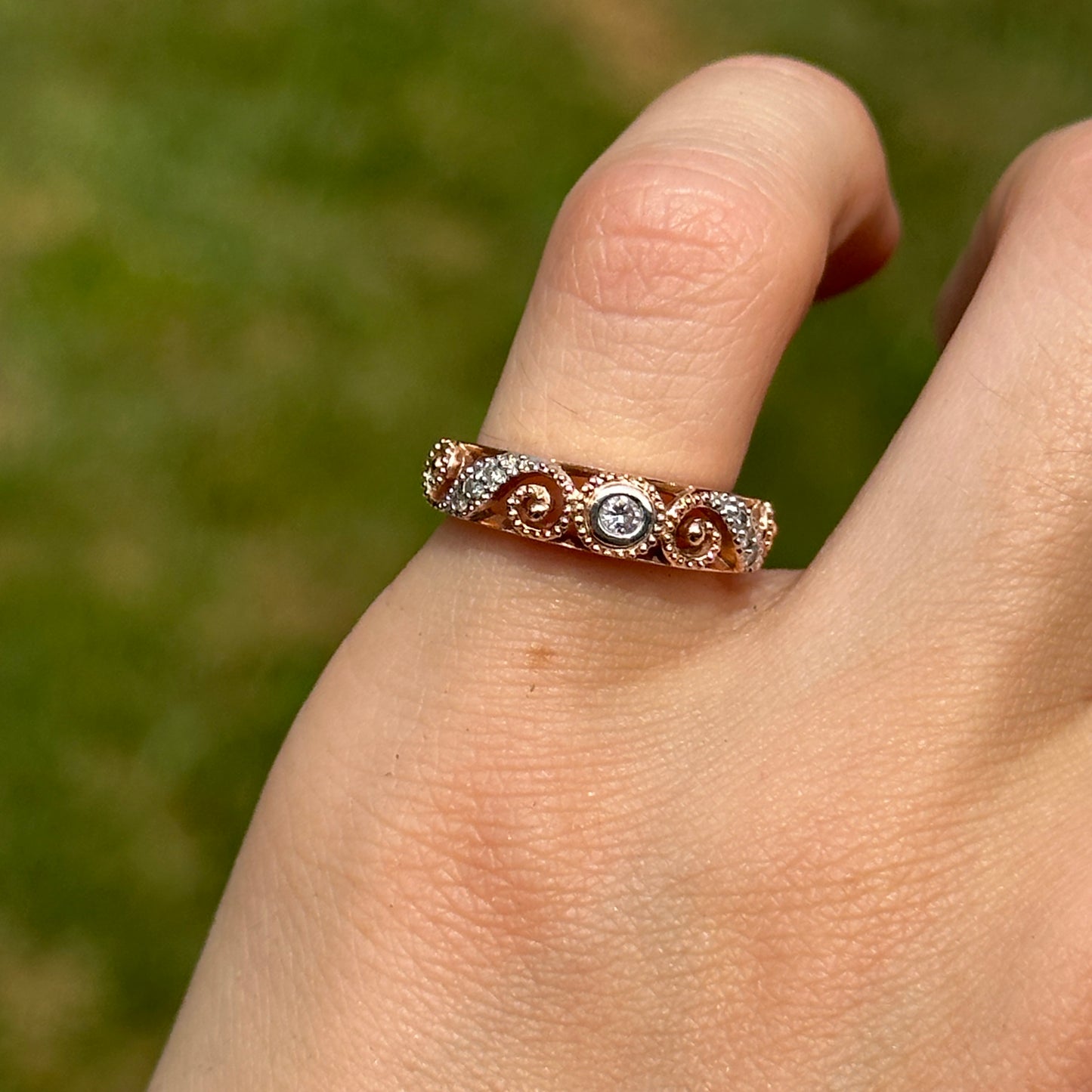 Estate 14KT Rose Gold Diamond Miligrain Swirl Ring