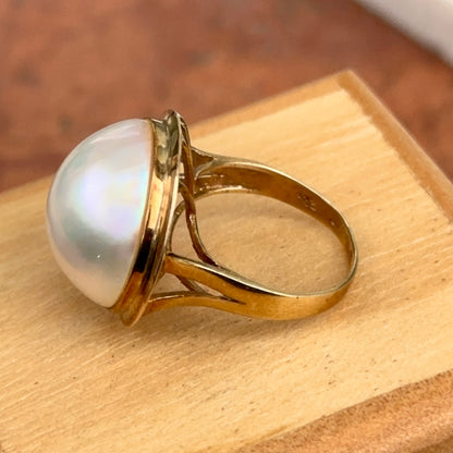 Estate 14KT Genuine Round Bezel Mabe Pearl Ring