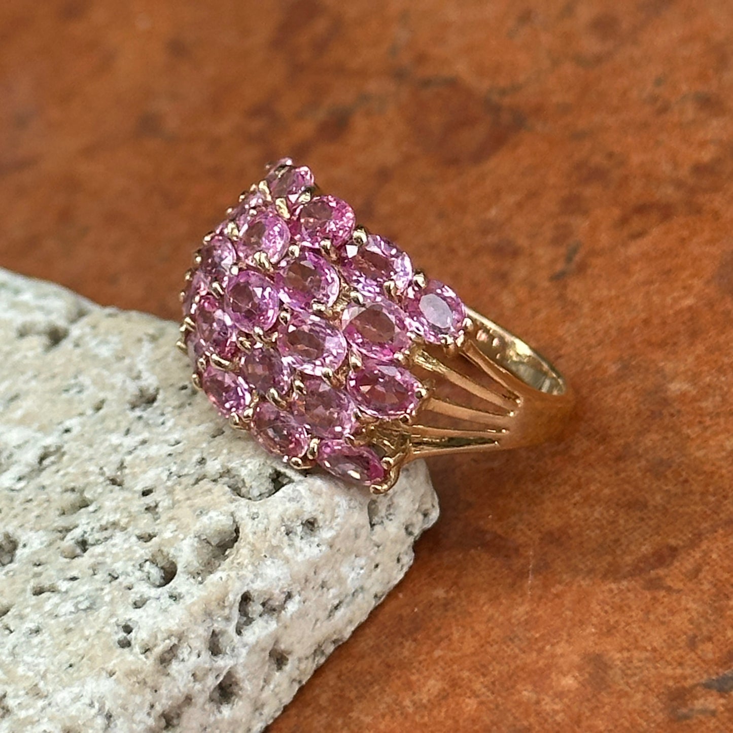 Estate 14KT Yellow Gold Oval 5.75 CT Pink Sapphire Cluster Ring