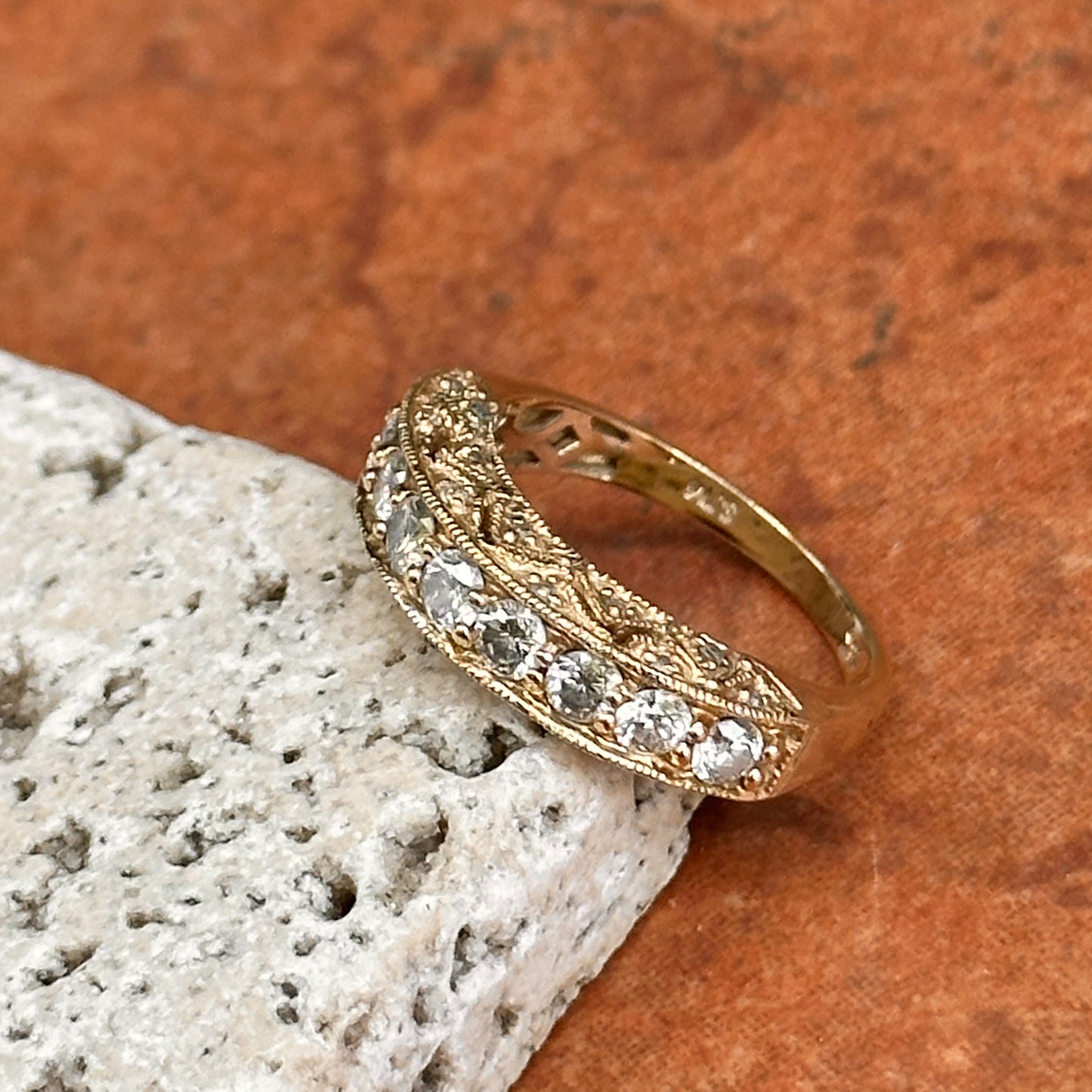 Estate 14KT Yellow Gold .83 CT Diamond Filigree Band Ring