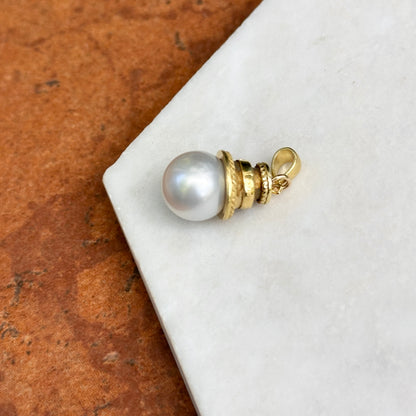 Estate 18KT Yellow Gold Round Tahitian Pearl + Round Diamond Pendant