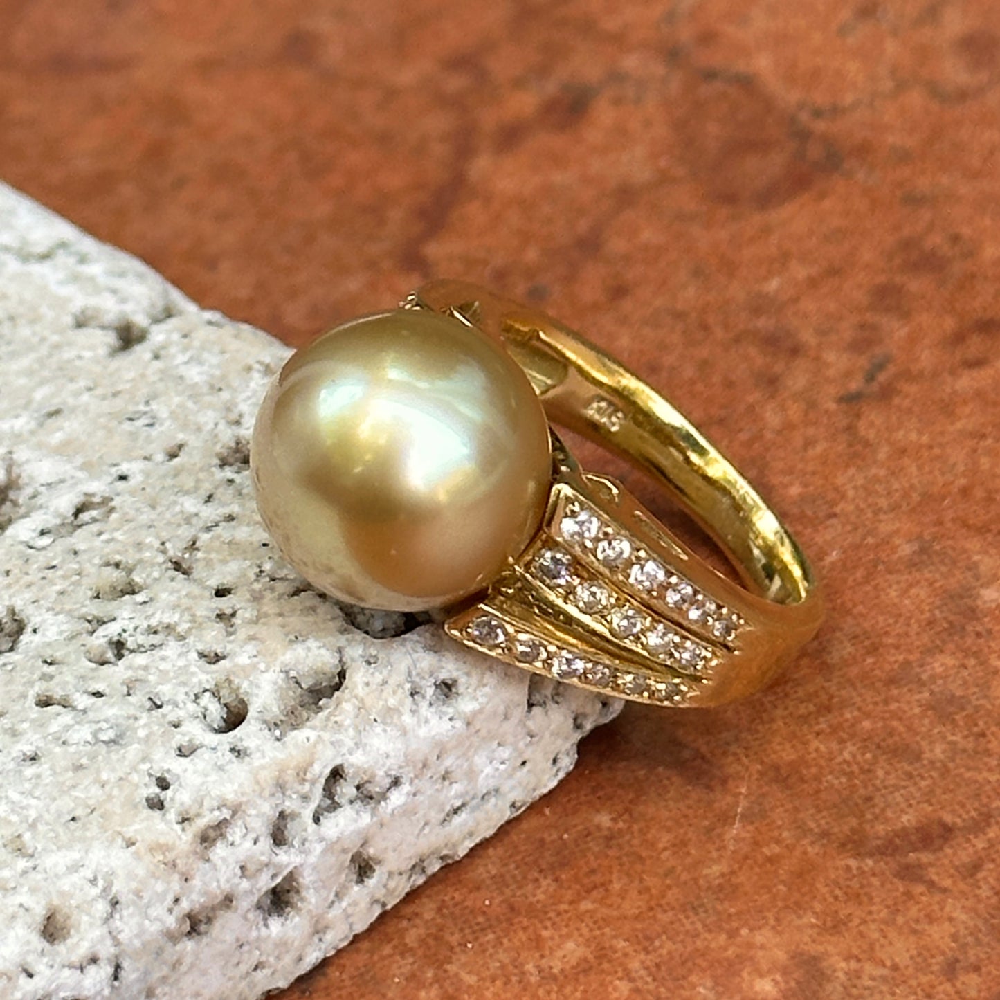 Estate 18KT Yellow Gold Golden Pearl + Diamond Ring
