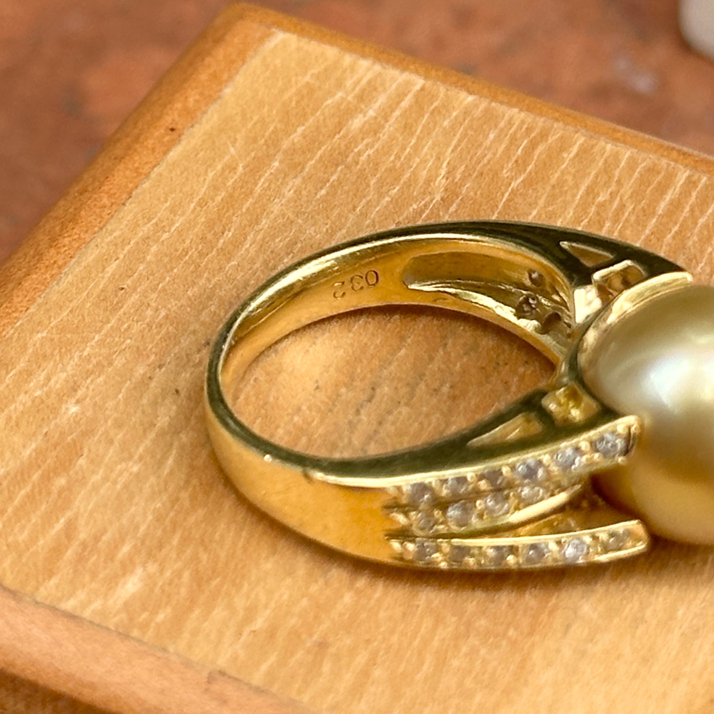 Estate 18KT Yellow Gold Golden Pearl + Diamond Ring