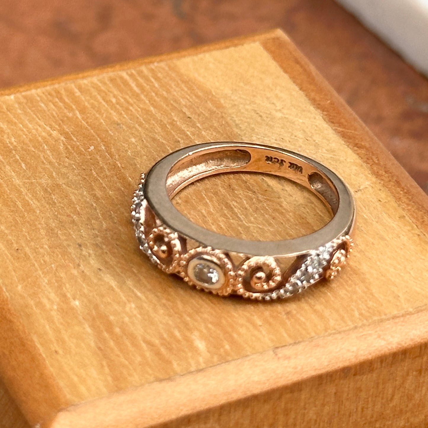Estate 14KT Rose Gold Diamond Miligrain Swirl Ring