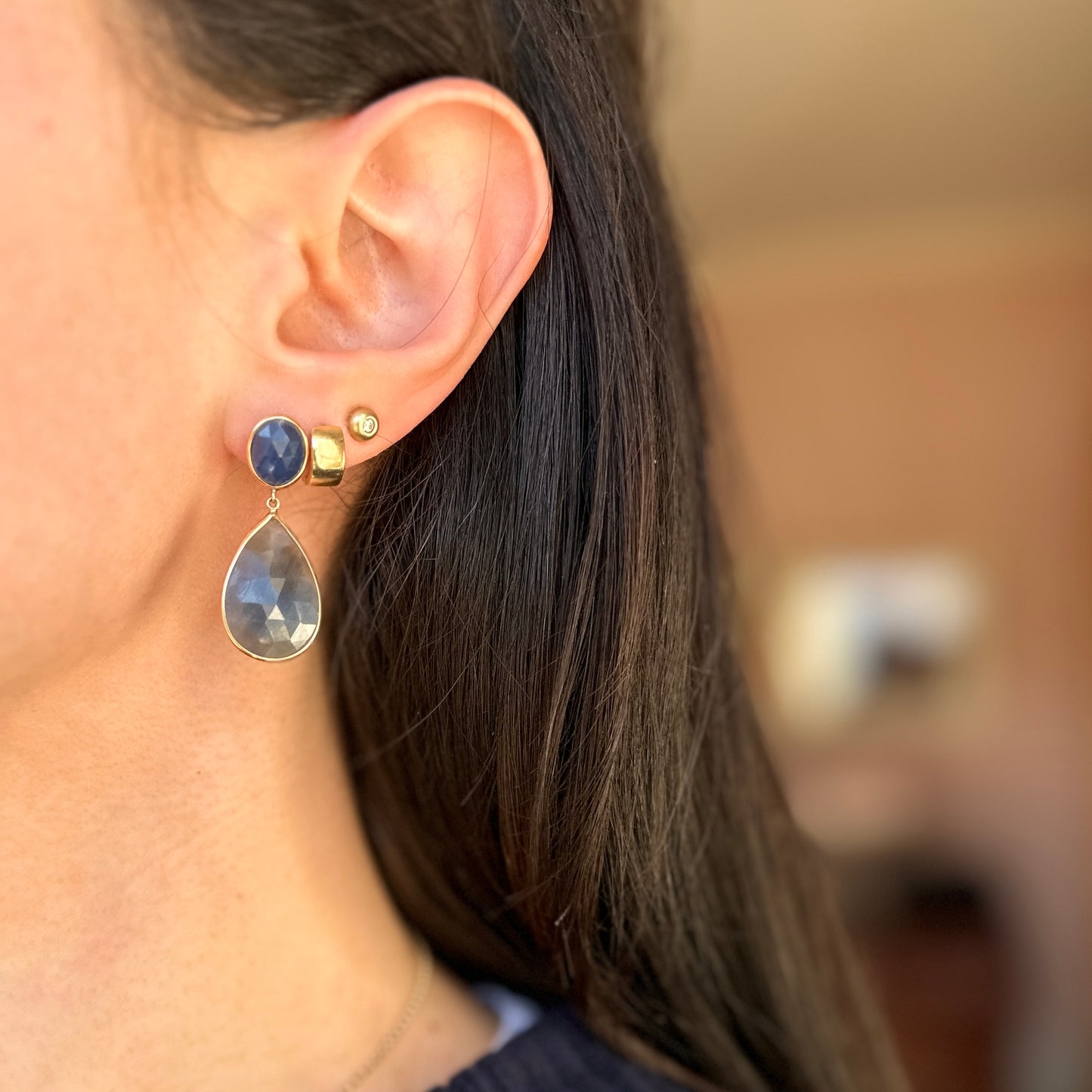 Estate 14KT Yellow Gold Oval Faceted + Pear Teardrop Blue Sapphire Dangle Drop Earrings - LSJ