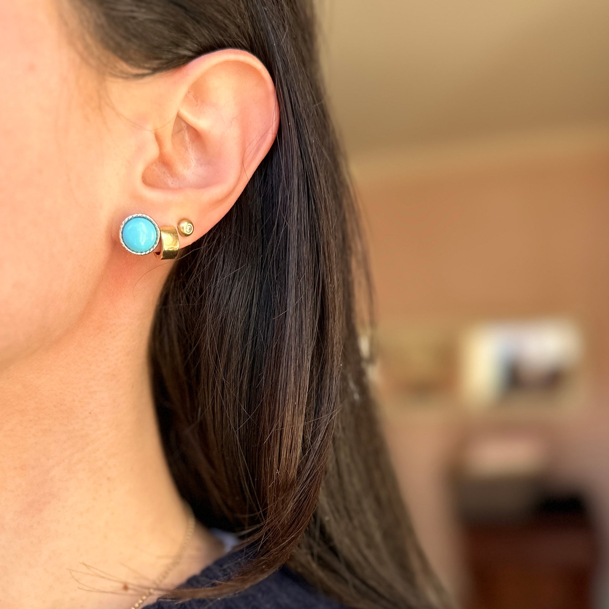 Estate 14KT White Gold Sleeping Beauty Turquoise Cabochon Round Stud Earrings - LSJ