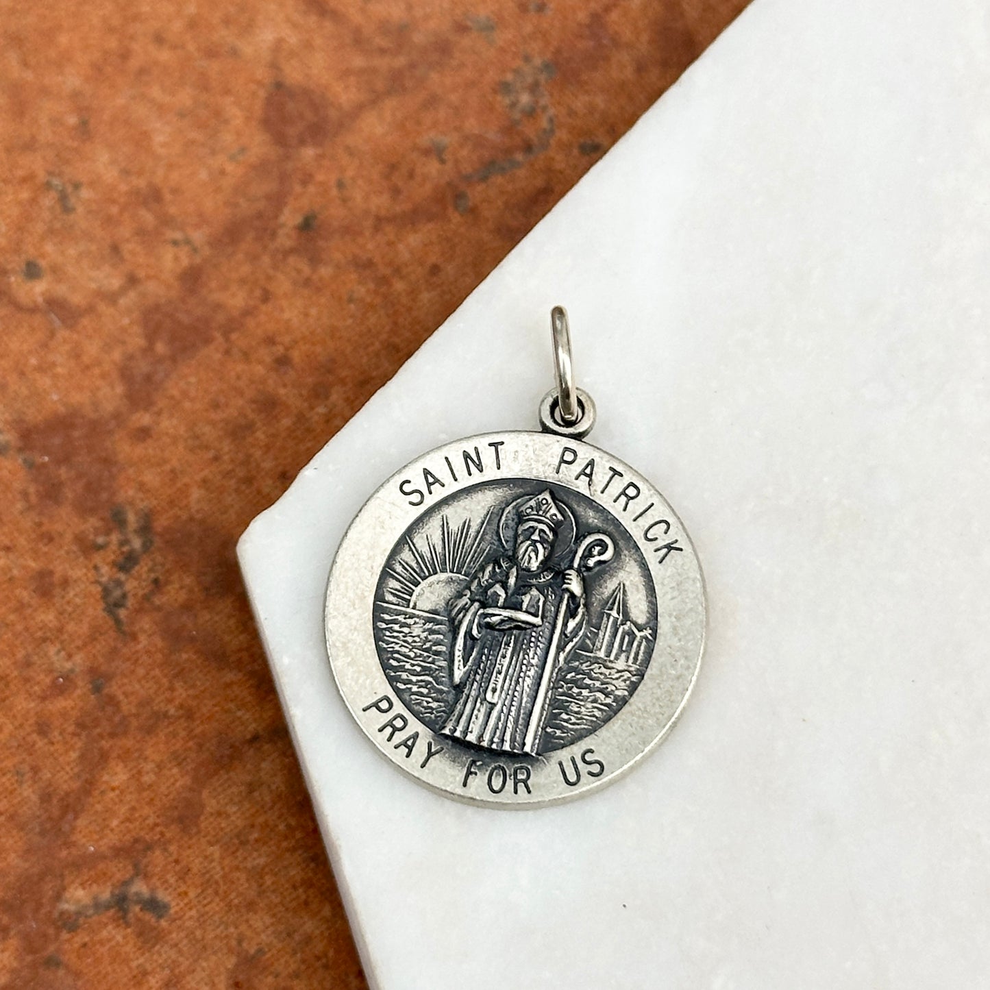Sterling Silver St Patrick Round Medal Pendant 22mm