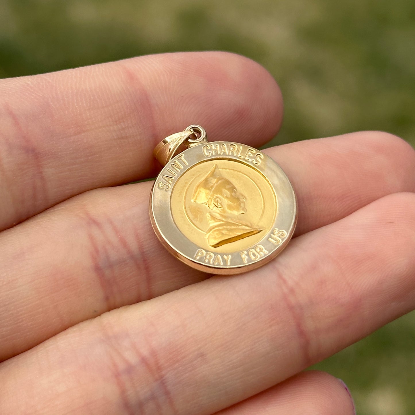 14KT Yellow Gold St Charles Round Medal Pendant 19.5mm