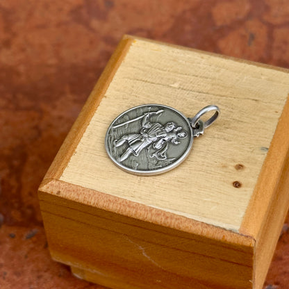 Sterling Silver Antiqued St Christopher Round Medal Pendant 18mm