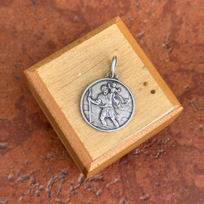 Sterling Silver Antiqued St Christopher Round Medal Pendant 21mm