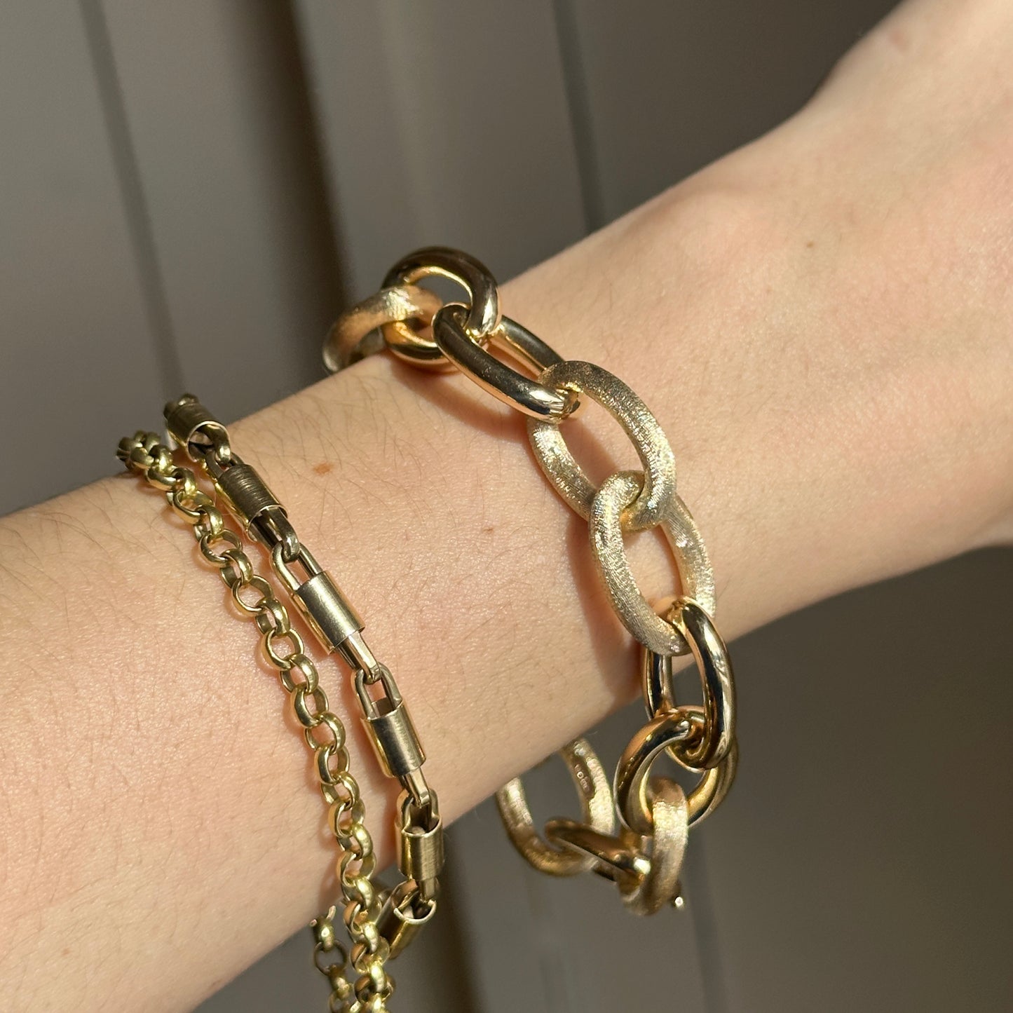 14KT Yellow Gold Alternating Matte + Polished Oval Links Bracelet