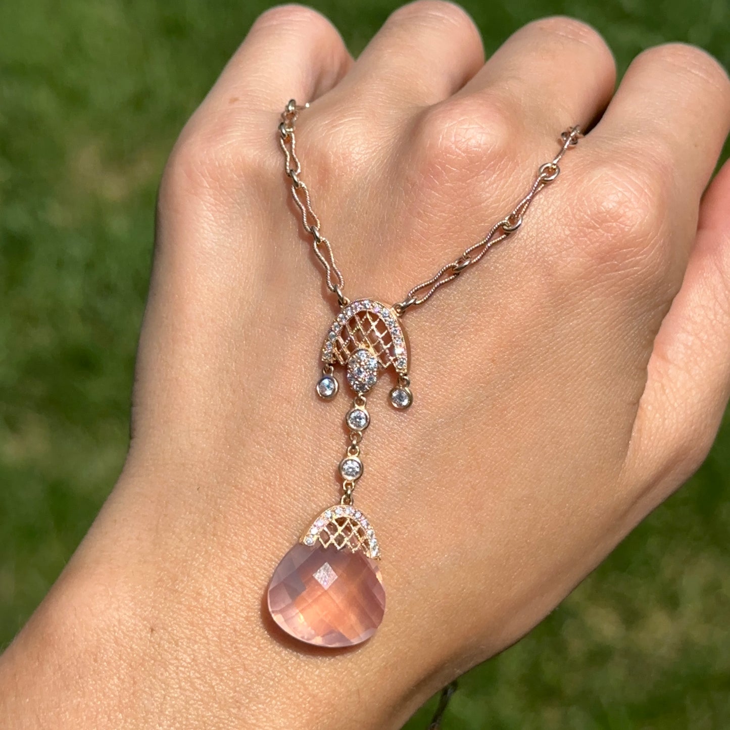Estate 14KT Rose Gold Rose Quartz + Diamond Twisted Link Lariat Necklace