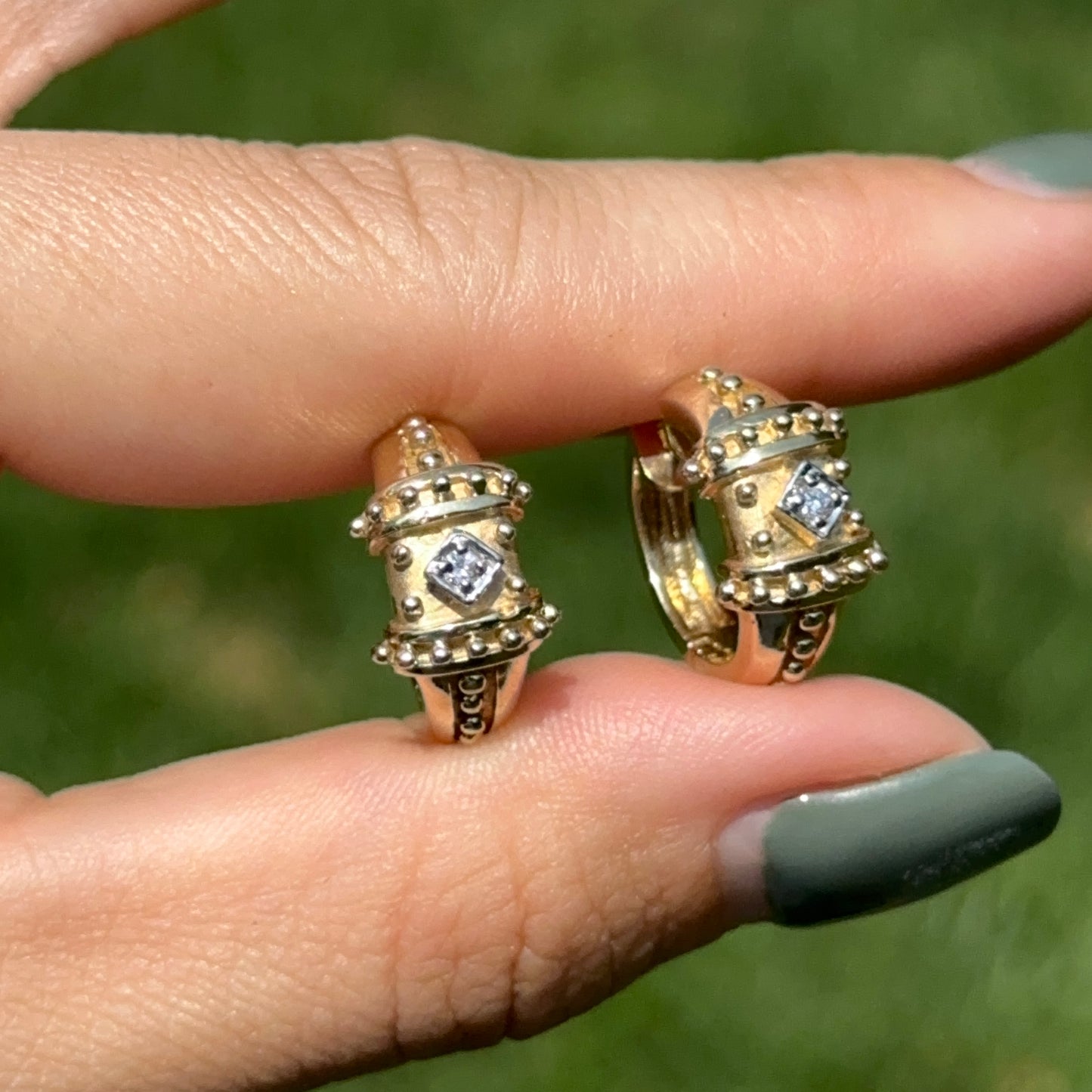 Estate 14KT Yellow Gold Beaded Diamond Huggie Hoop Earrings