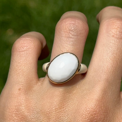 Estate 18KT Yellow Gold + Sterling Silver Agate + Enamel Ring