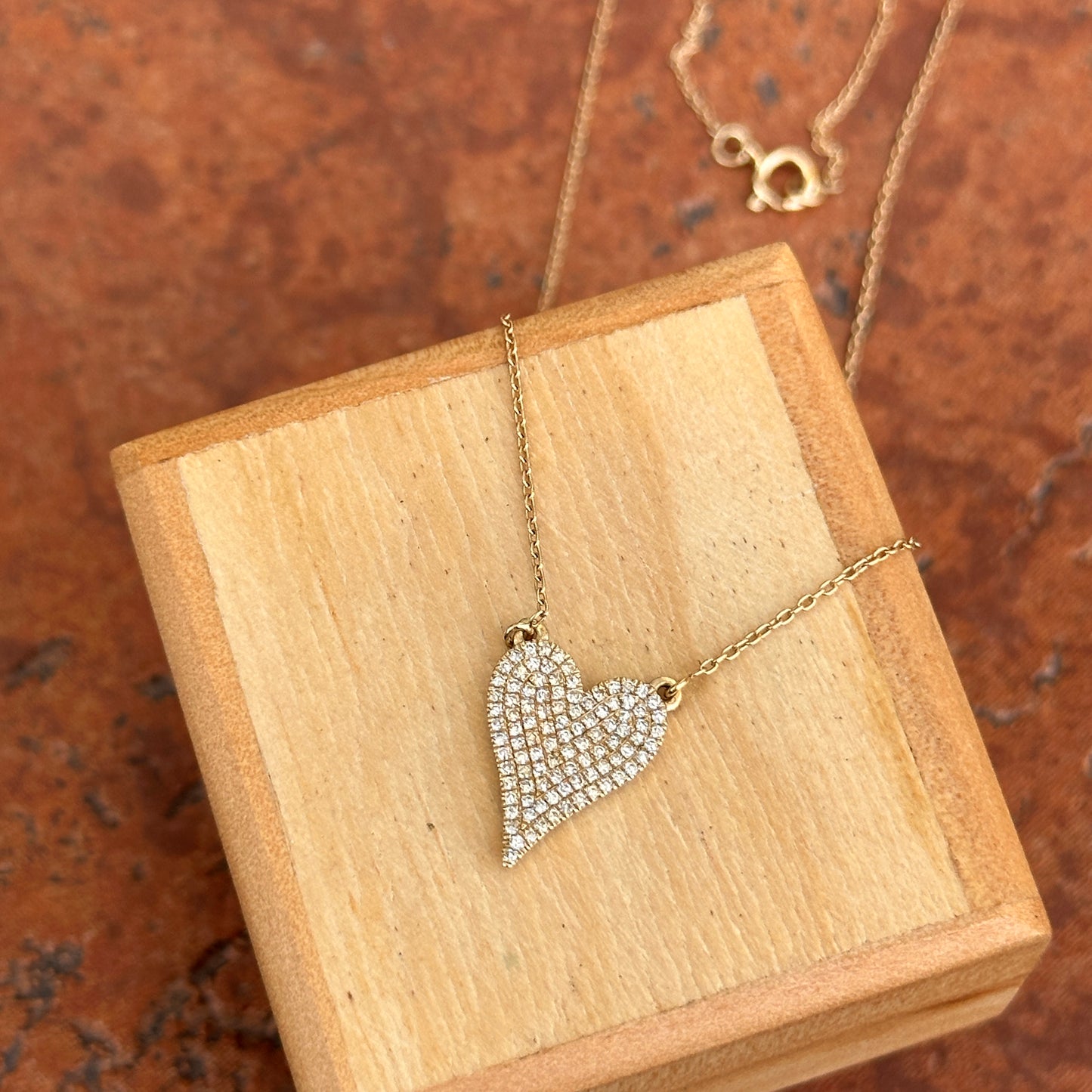 Estate 14KT Yellow Gold Pave Diamond Heart Pendant Necklace