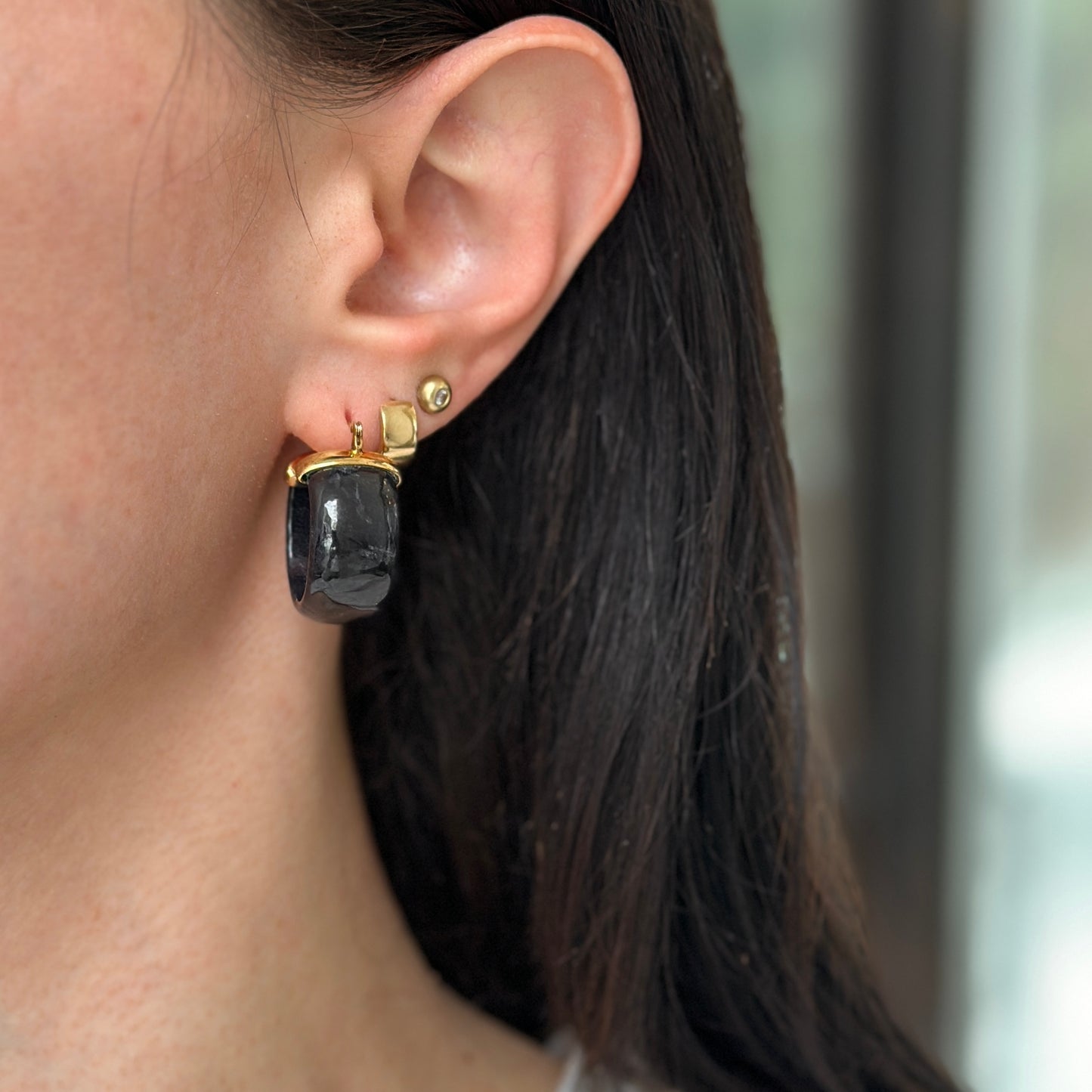 Estate 14KT Yellow Gold Plated Silver Black Jade Wide Round Hoop Earrings