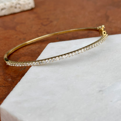 Estate 10KT Yellow Gold 1 CT Lab Diamond Bangle Bracelet