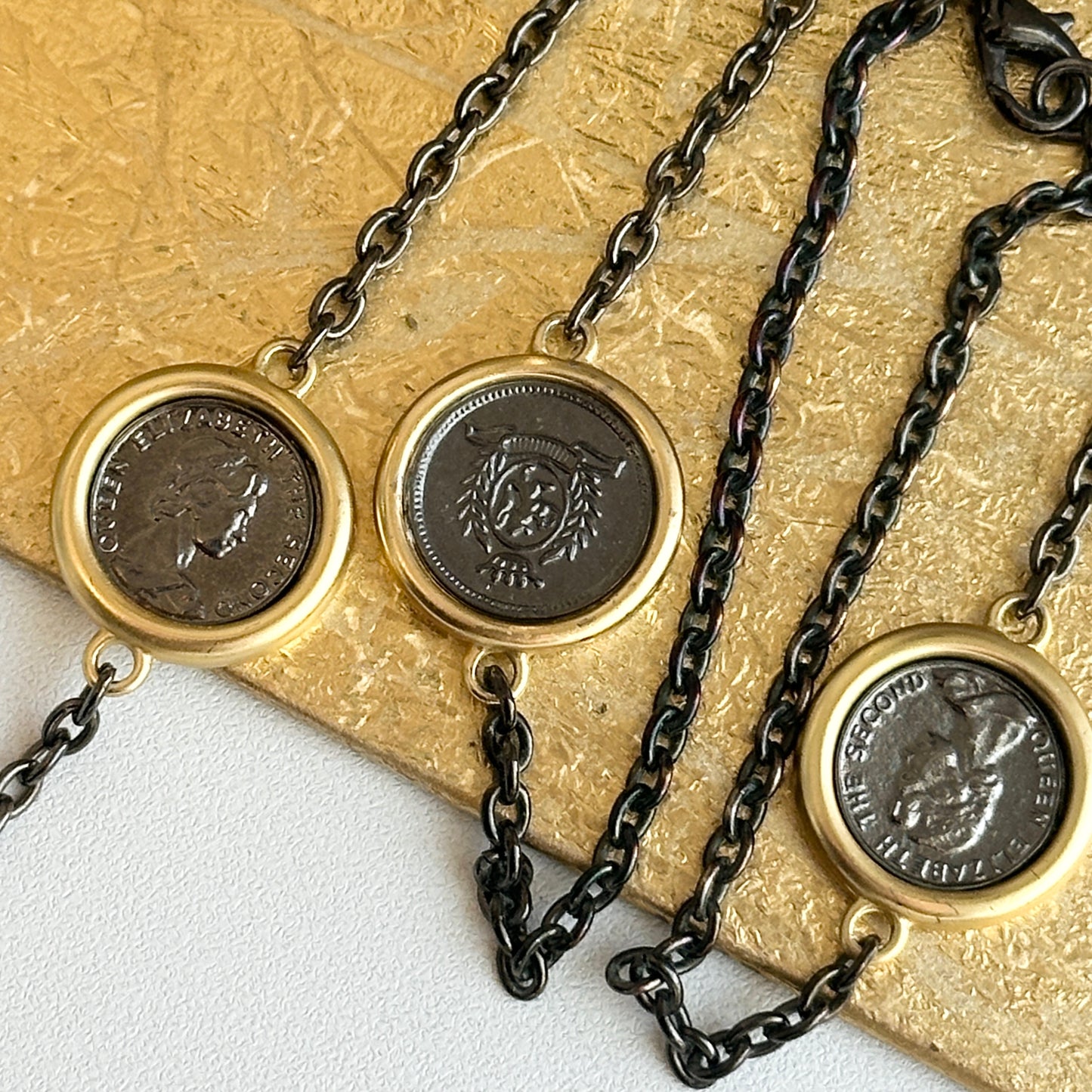 Estate Gold Tone Blacked Links + Replica Queen Elizabeth II Coin Chain Necklace 36”