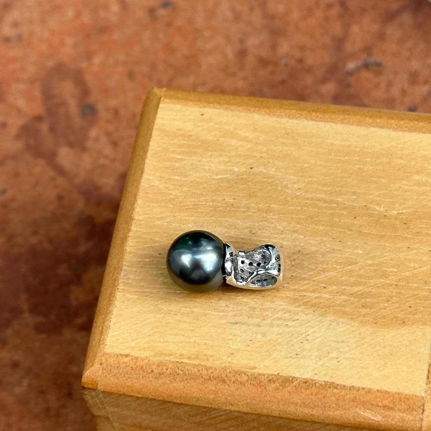 Estate 14KT White Gold Diamond + Tahitian Gray Pearl Pendant