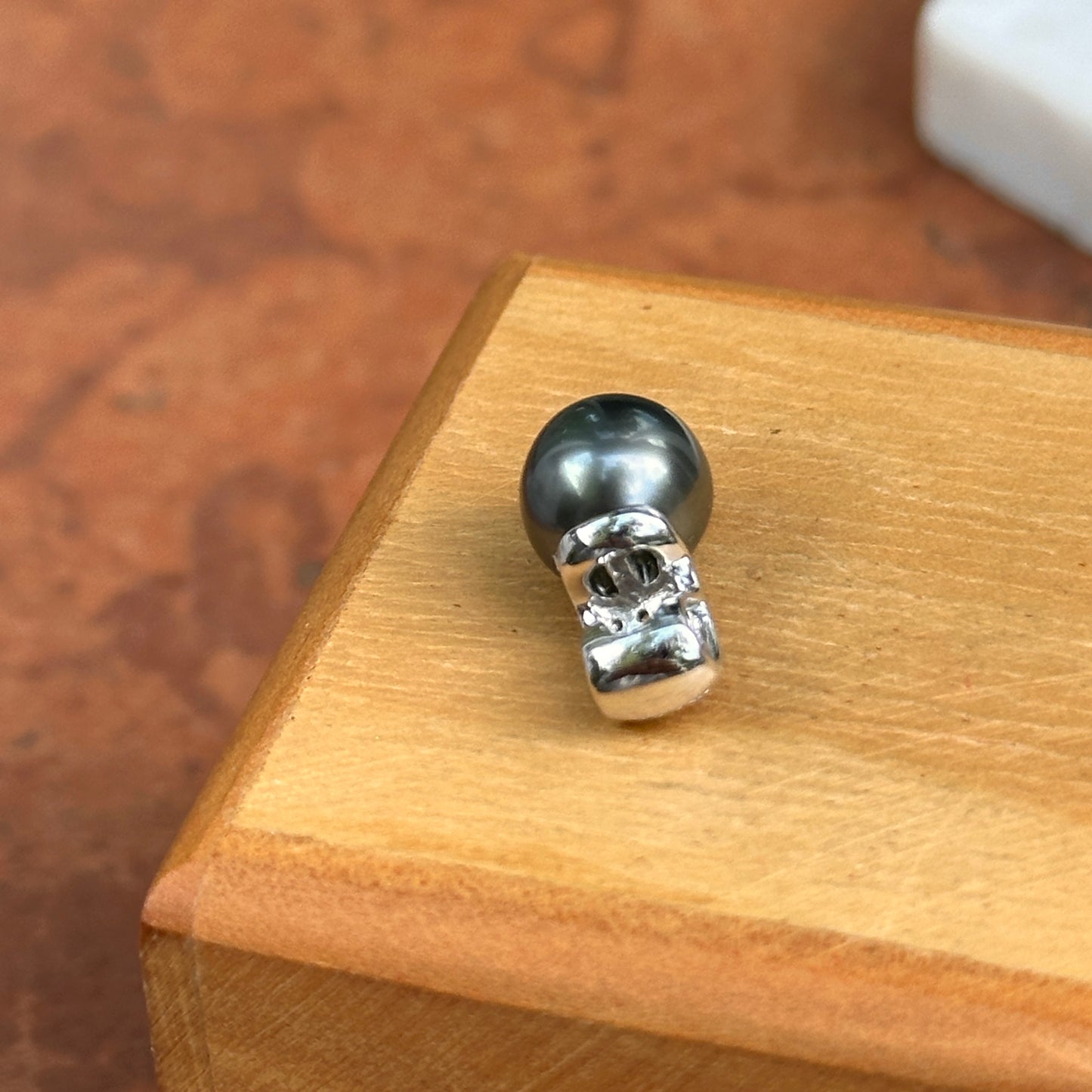 Estate 14KT White Gold Diamond + Tahitian Gray Pearl Pendant