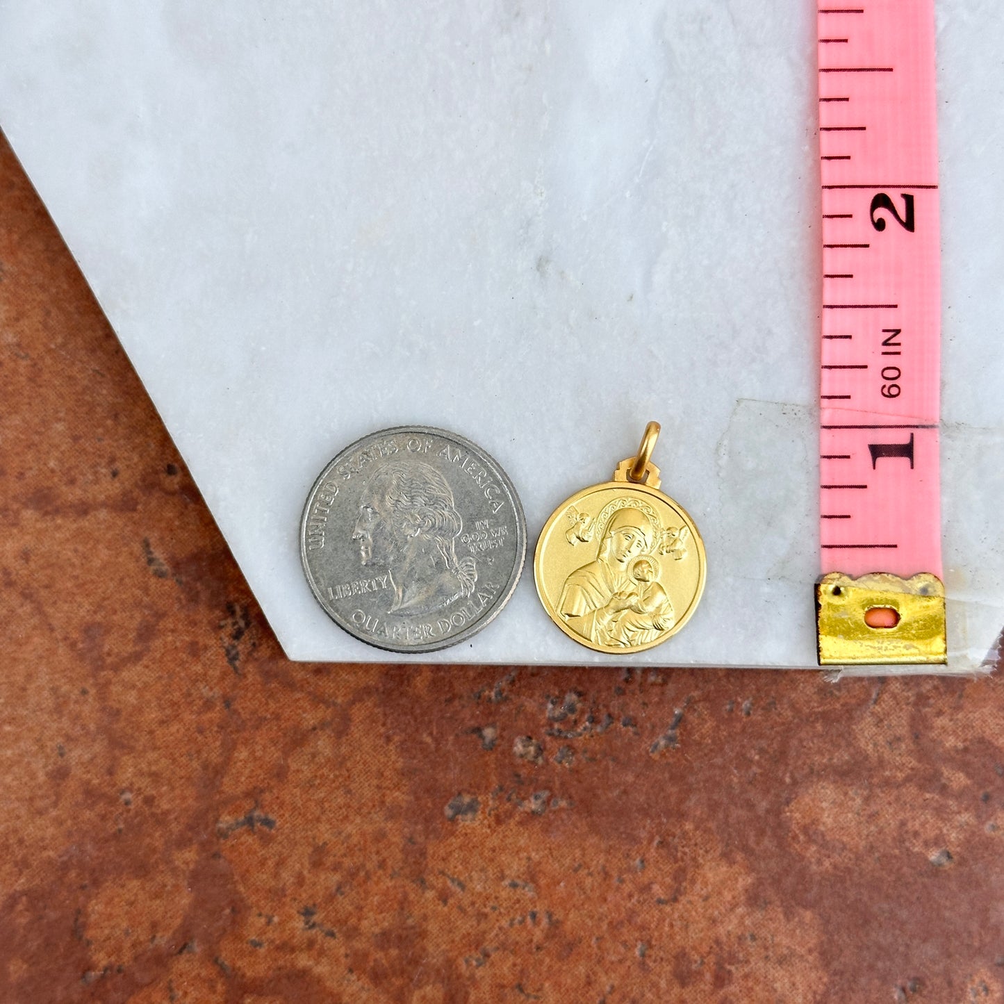 14KT Yellow Gold Matte Our Lady of Perpetual Help Round Medal Pendant 18mm