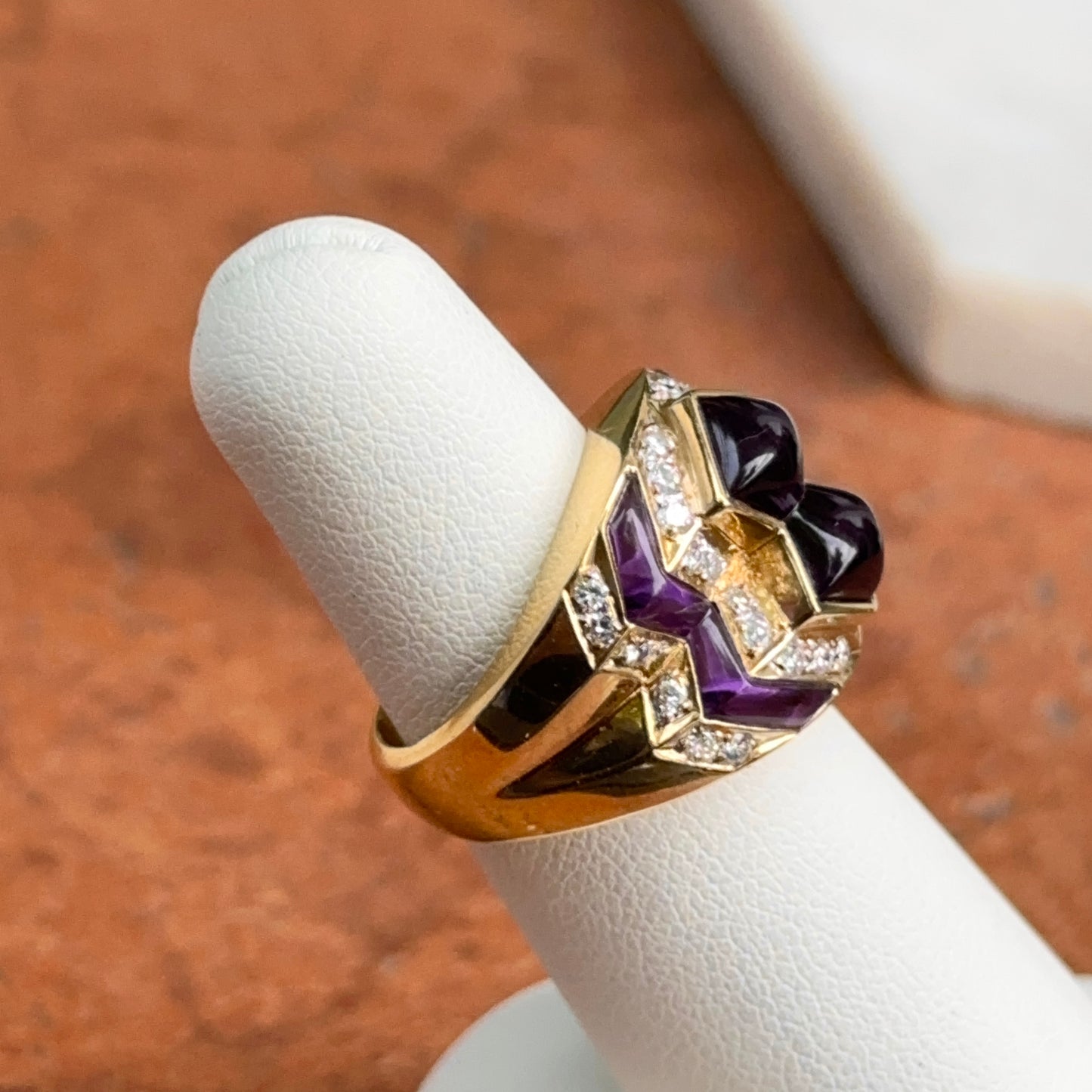 Estate 18KT Yellow Gold Cabochon Amethyst + Diamond Band Ring