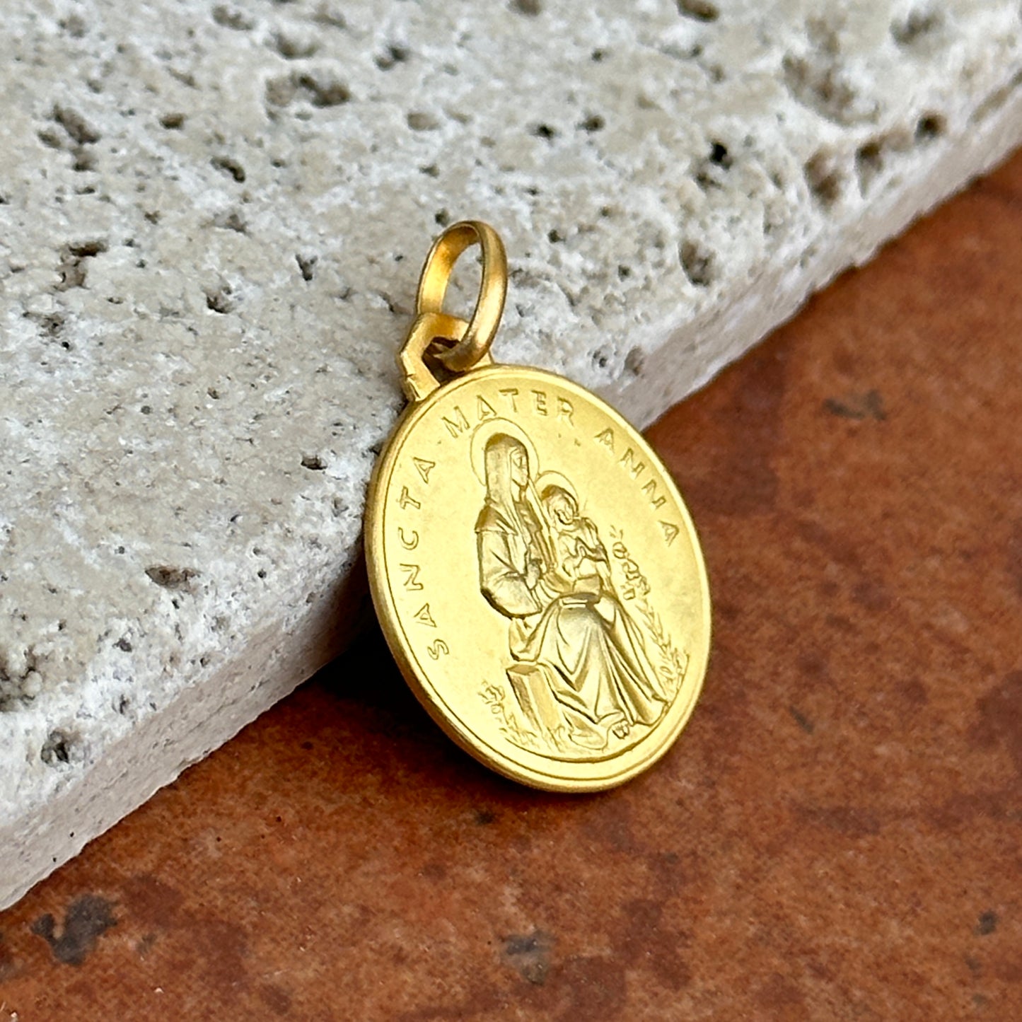 18KT Yellow Gold Matte St Anna Round Medal Pendant 18mm