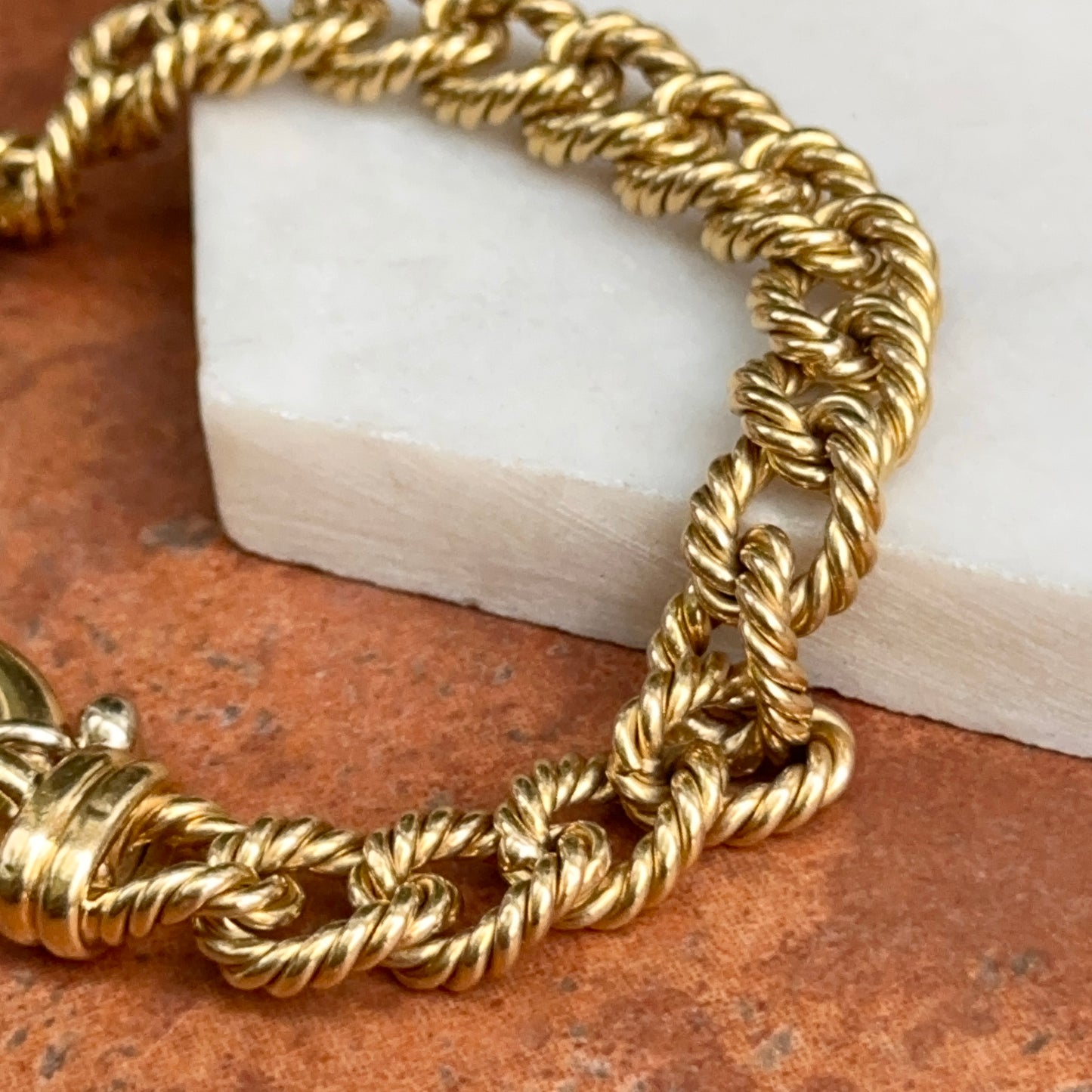 Estate 18KT Yellow Gold Twisted Oval Links Spring Ring Bracelet