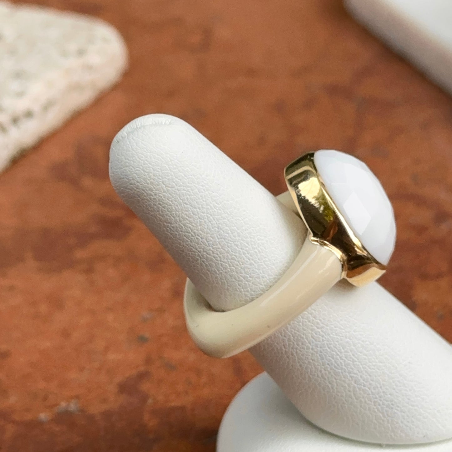 Estate 18KT Yellow Gold + Sterling Silver Agate + Enamel Ring