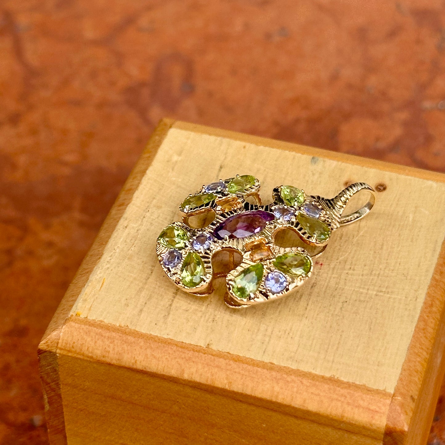 Vintage Estate 14KT Yellow Gold Gemstone Maltese Cross Pendant