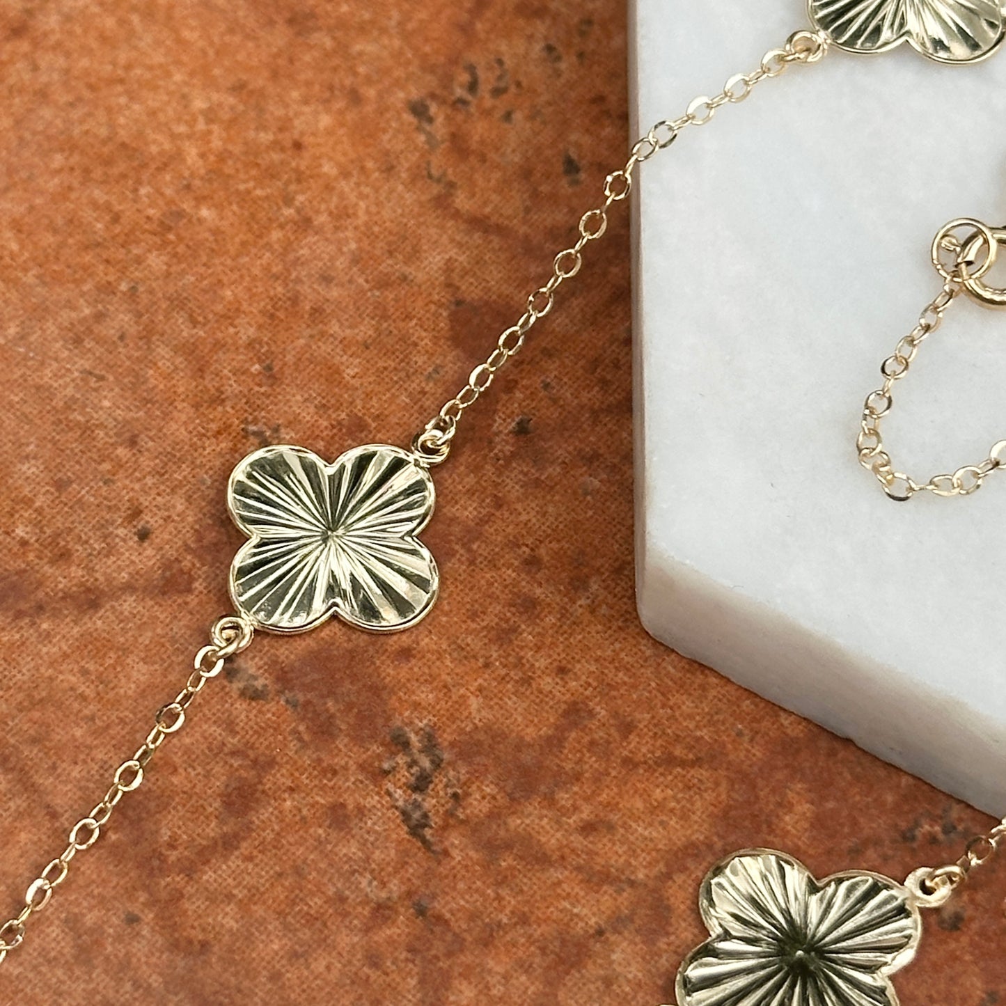 14KT Yellow Gold Diamond-Cut Clover Station Necklace