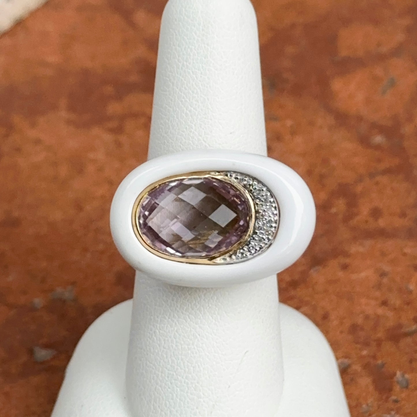 Estate 10KT Yellow Gold Amethyst, Diamond, + Agate Ring