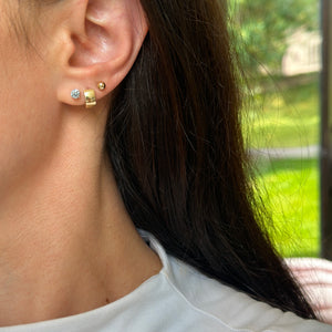 Estate 14KT White Gold Light Blue Round Diamond Stud Earrings