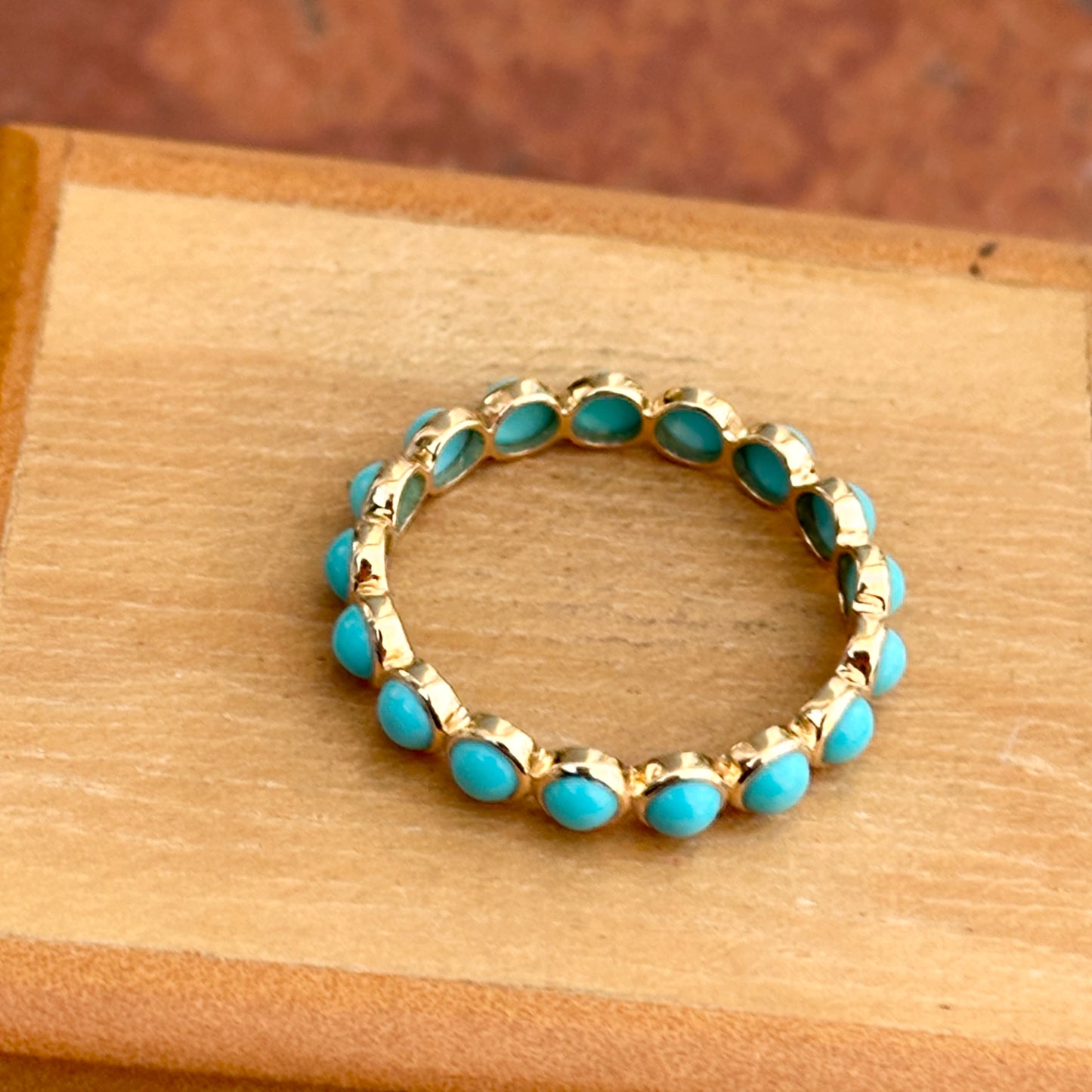 18KT Yellow Gold Cabochon Round Sleeping Beauty Turquoise Ring