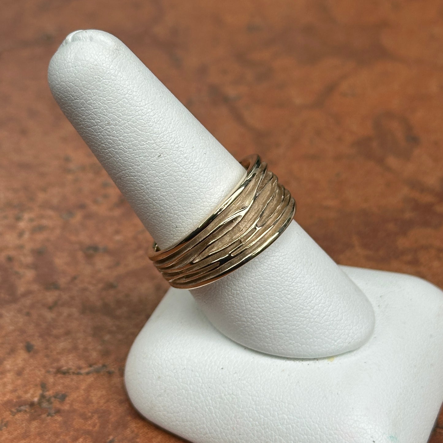 14KT Yellow Gold Solid Grooved Design Cigar Band Ring