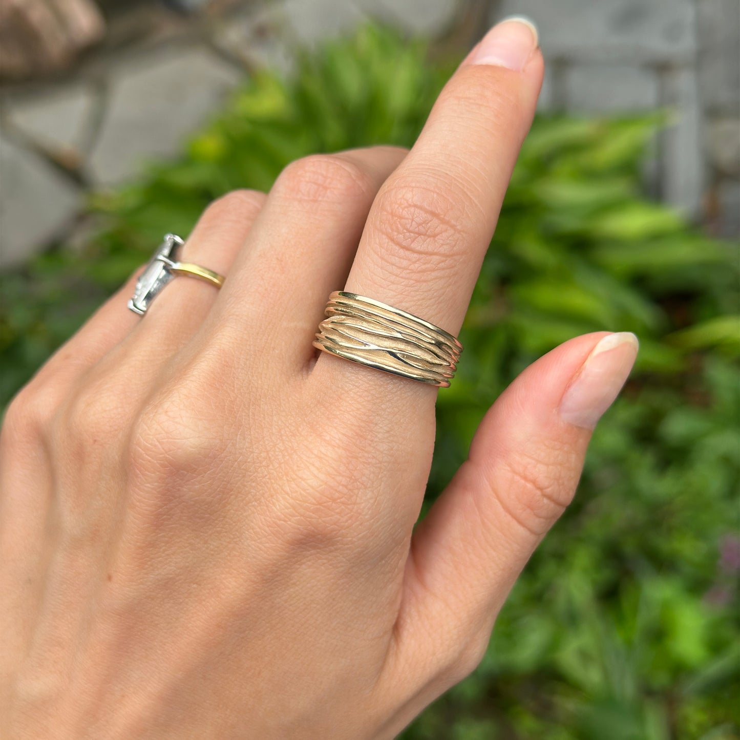 14KT Yellow Gold Solid Grooved Design Cigar Band Ring
